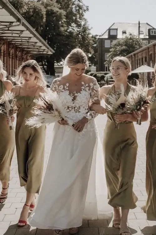 White Silhouette München Bräute Erfahrungen Brautkleider echte Braut Hochzeitskleid (4)
